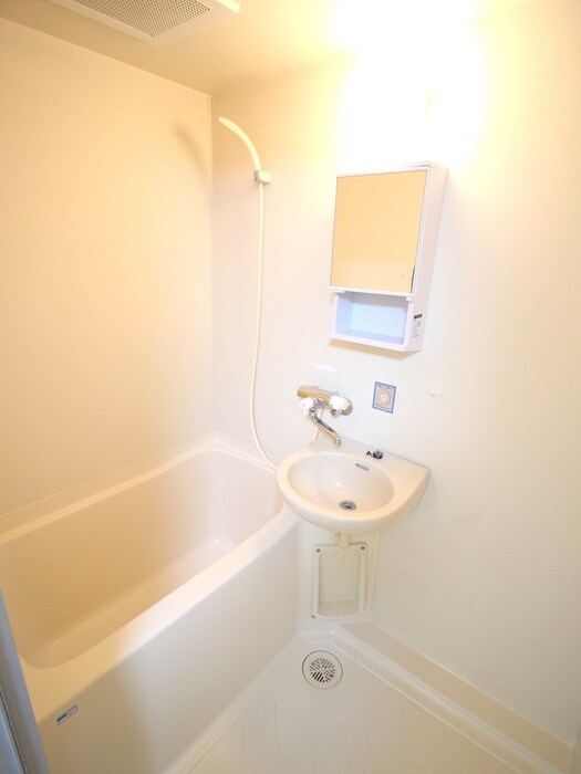 物件内観写真11　(バス／シャワールーム等)