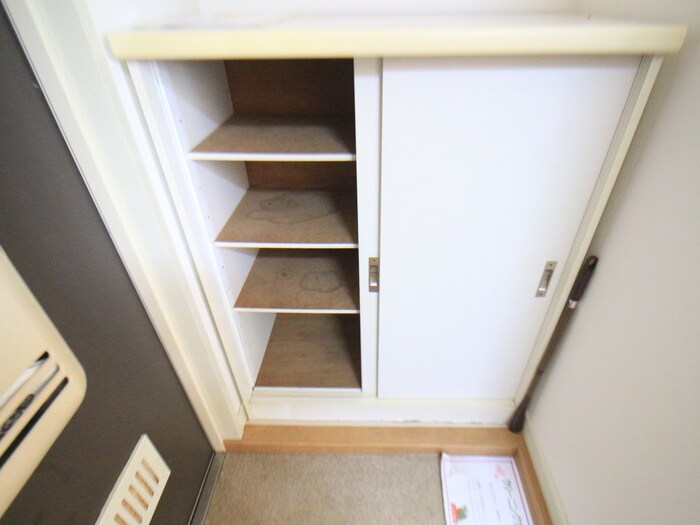 物件内観写真19　(靴箱)