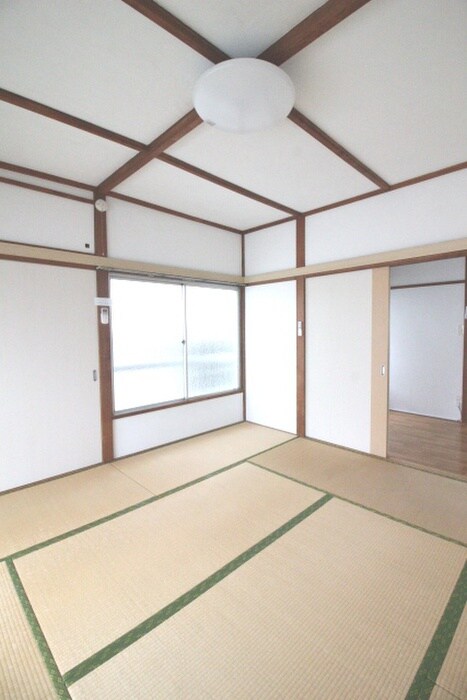 メゾンサユリの居室