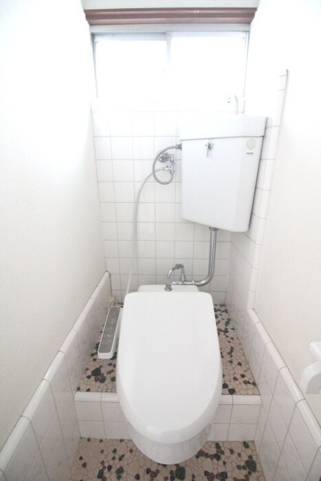 物件内観写真12　(トイレ)