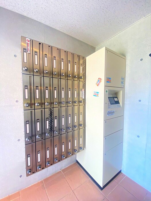 物件外観写真3　(建物設備)