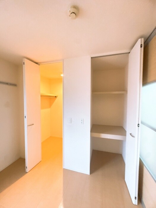 物件内観写真9　(収納)