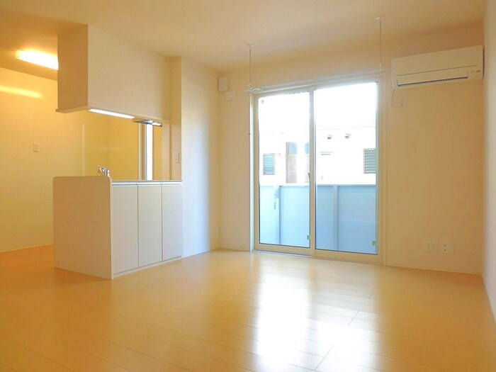 物件内観写真10　(居室)