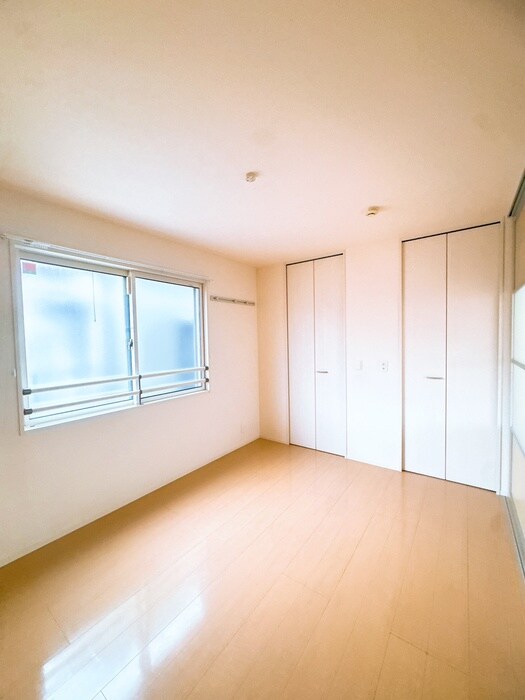 物件内観写真10　(居室)