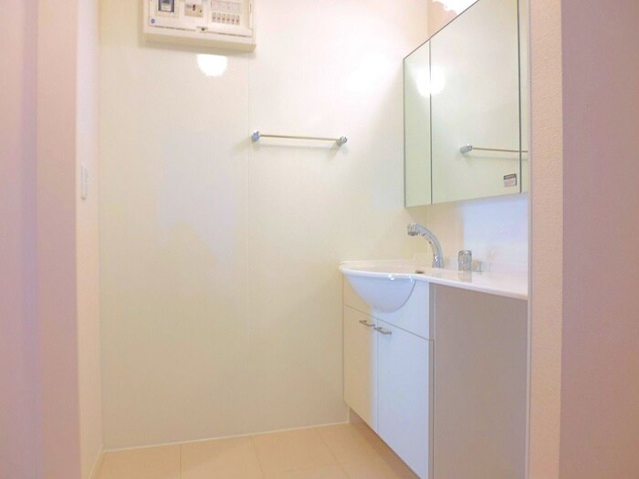 物件内観写真16　(洗面)