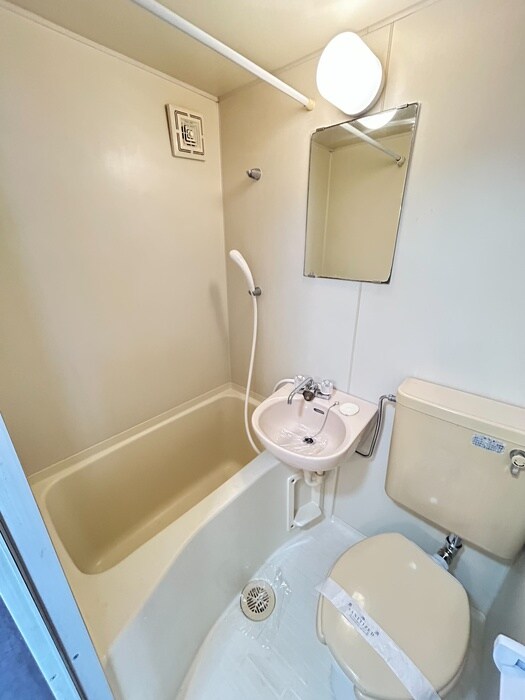 物件内観写真10　(バス／シャワールーム等)