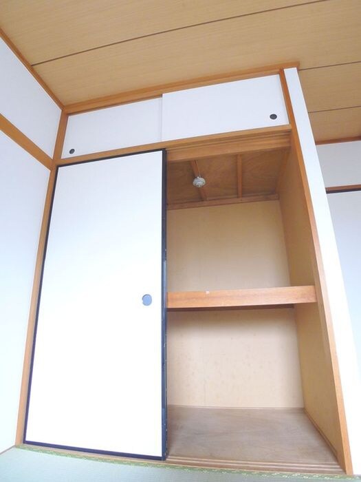 物件内観写真11　(収納)