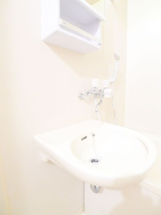 物件内観写真11　(洗面)