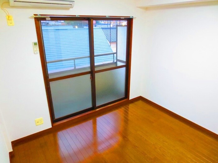 物件内観写真19　(居室)