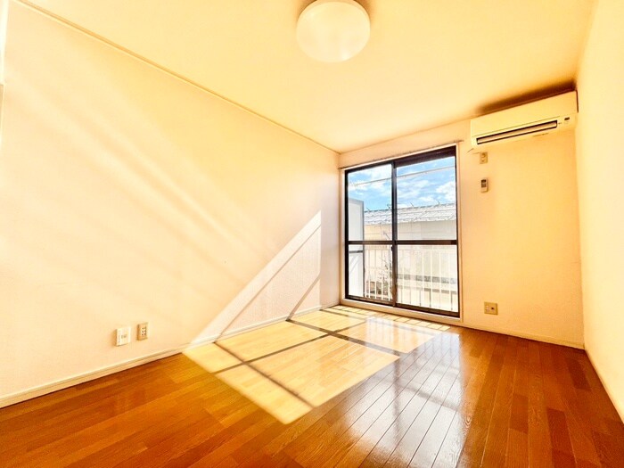 物件内観写真7　(居室)