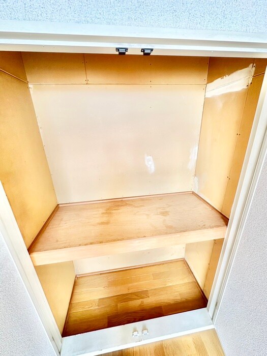 物件内観写真10　(収納)
