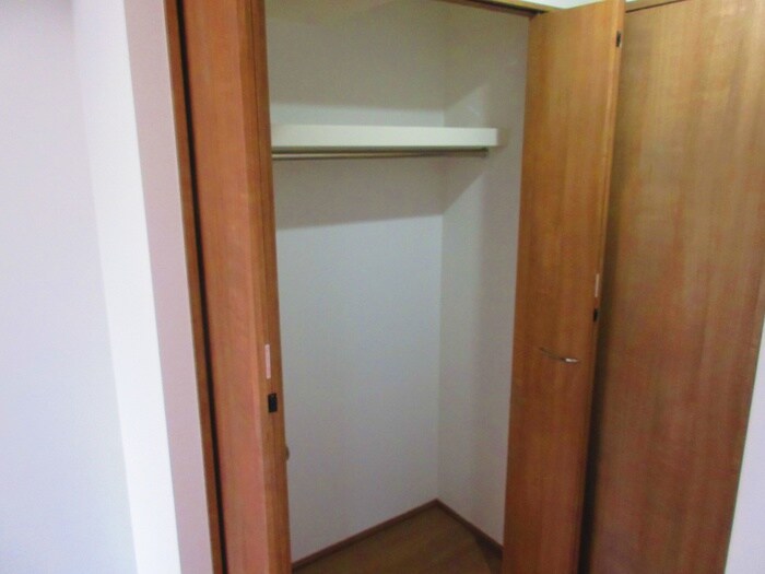 物件内観写真7　(収納)