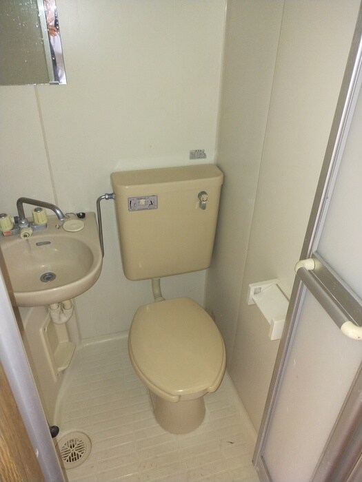 物件内観写真10　(トイレ)