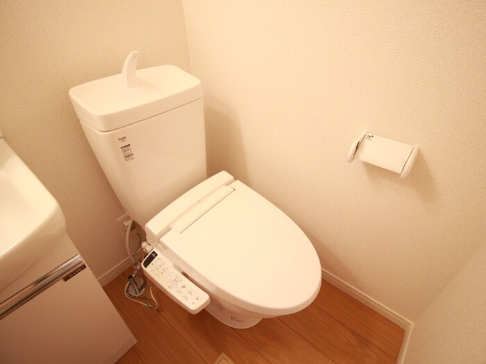 物件内観写真13　(トイレ)