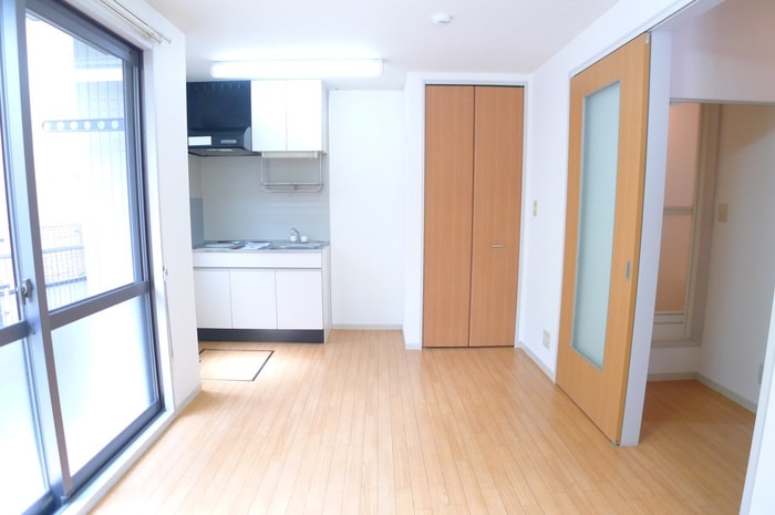 物件内観写真5　(居室)