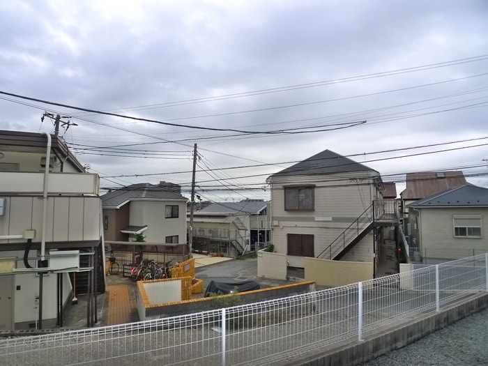 物件内観写真17　(室内からの展望)