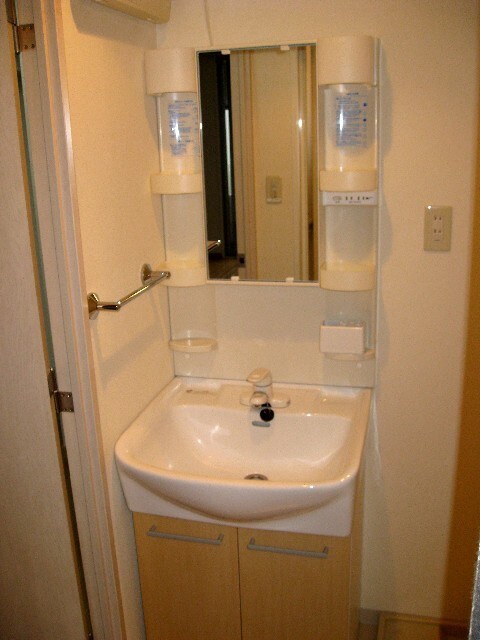 物件内観写真10　(洗面)