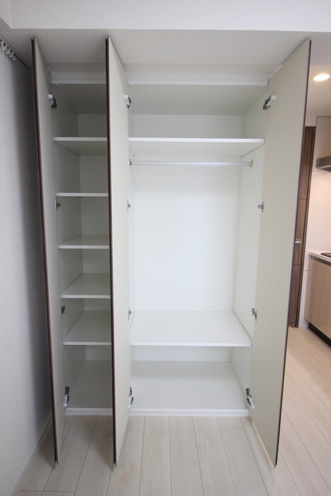 物件内観写真9　(収納)