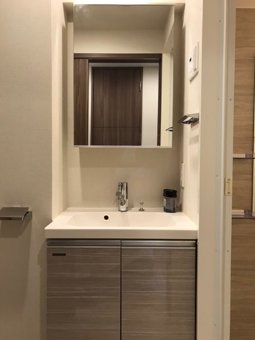 物件内観写真9　(洗面)