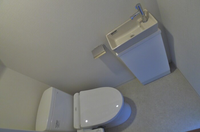 物件内観写真12　(トイレ)