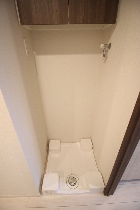 物件内観写真14　(洗濯機置場)