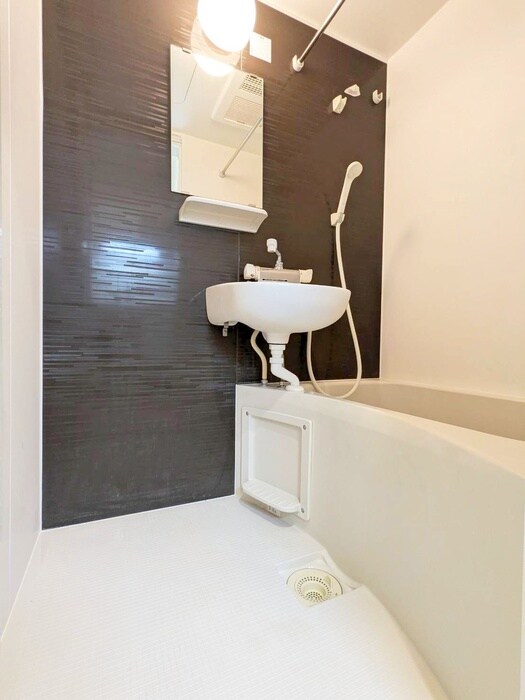 物件内観写真10　(バス／シャワールーム等)