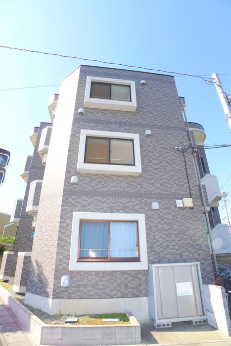 物件外観写真2　(外観写真)