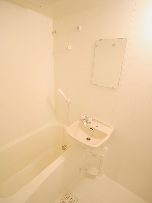 物件内観写真9　(バス／シャワールーム等)