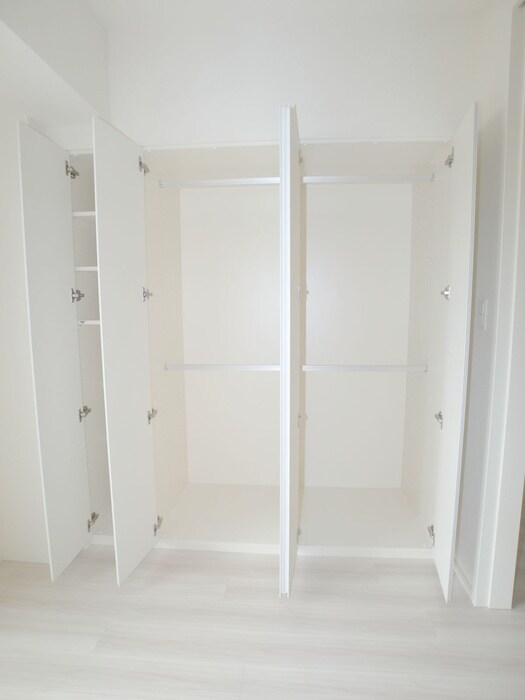 物件内観写真14　(収納)