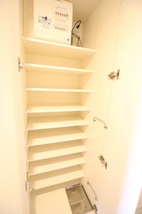 物件内観写真16　(靴箱)