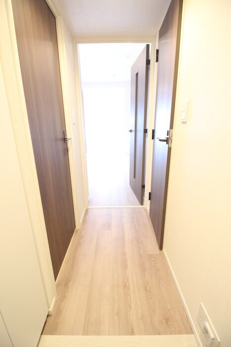 物件内観写真20　(廊下)