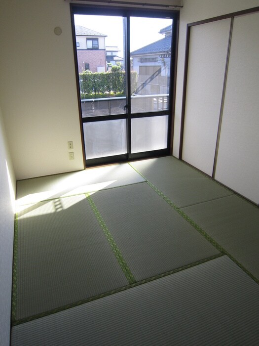 物件内観写真10　(居室)