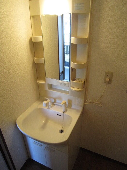 物件内観写真17　(洗面)