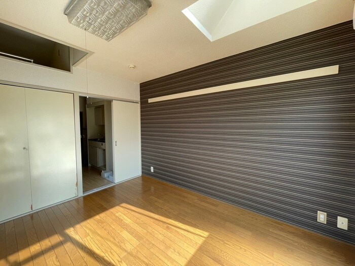 物件内観写真10　(居室)