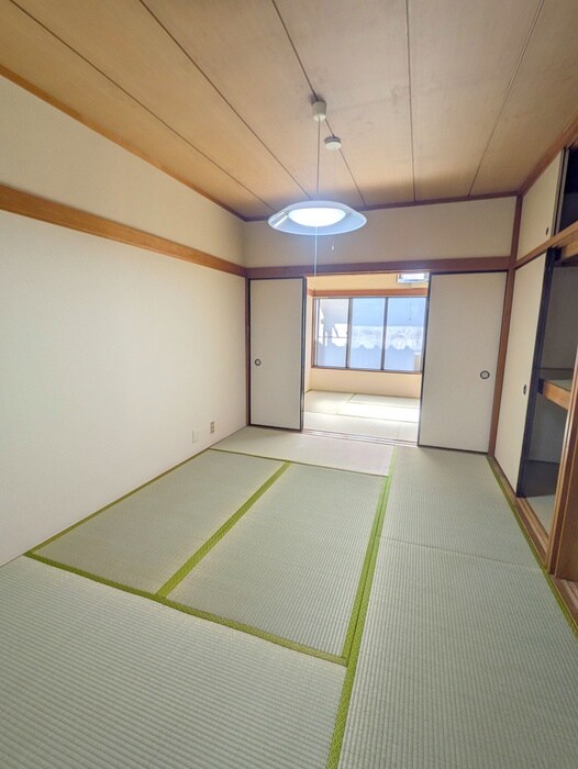 物件内観写真5　(居室)