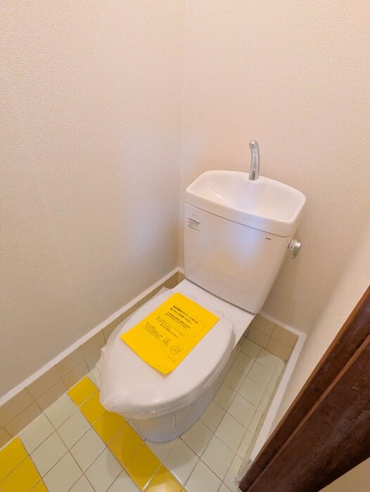 物件内観写真12　(トイレ)