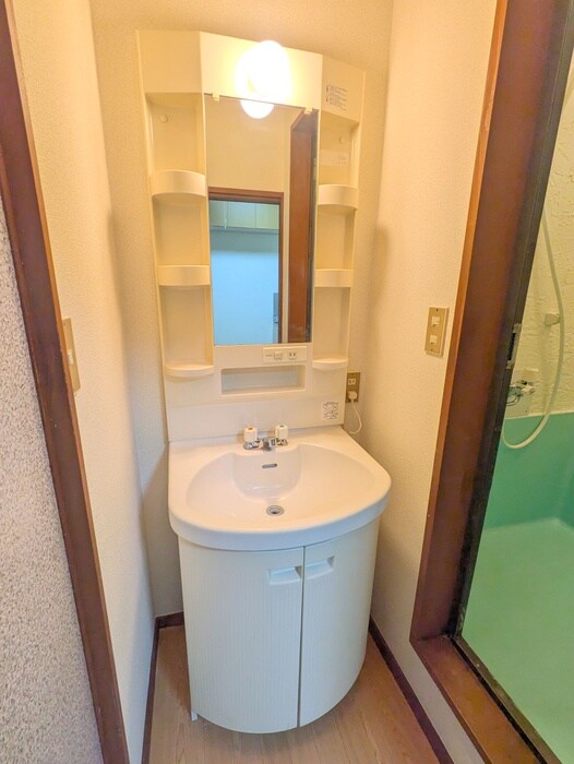 物件内観写真13　(洗面)