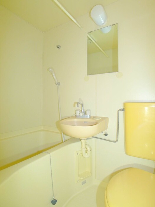 物件内観写真13　(バス／シャワールーム等)