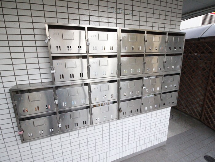 物件外観写真4　(建物設備)