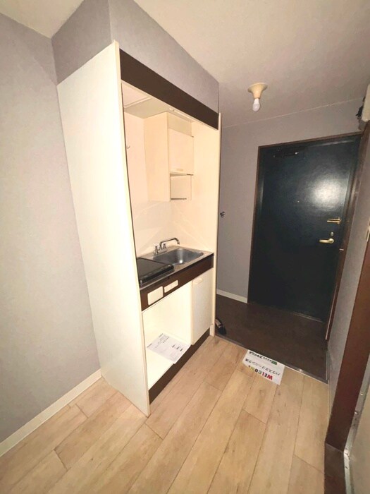 物件内観写真14　(玄関)