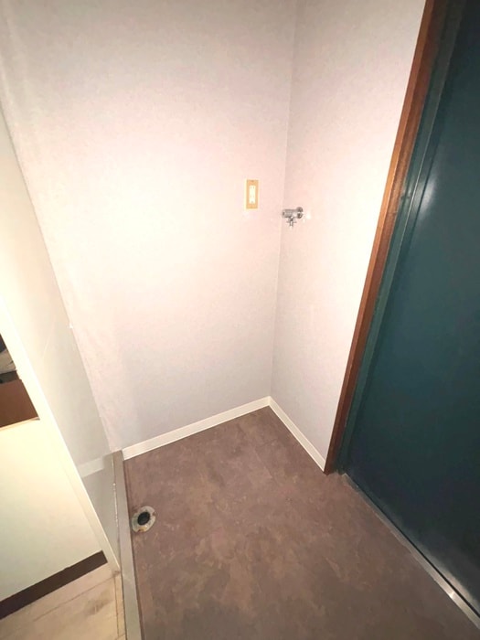 物件内観写真19　(洗濯機置場)