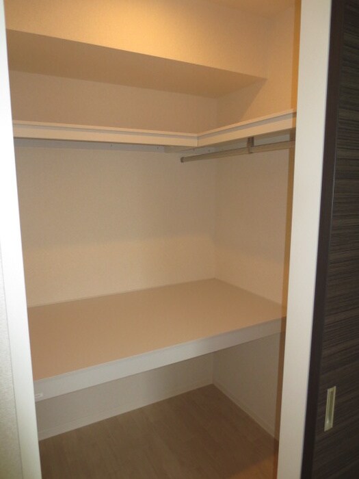 物件内観写真14　(収納)