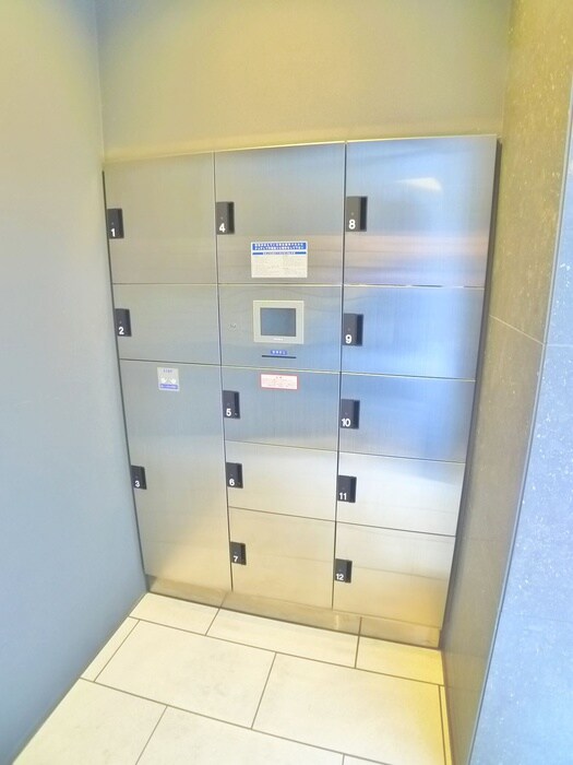 物件外観写真4　(建物設備)