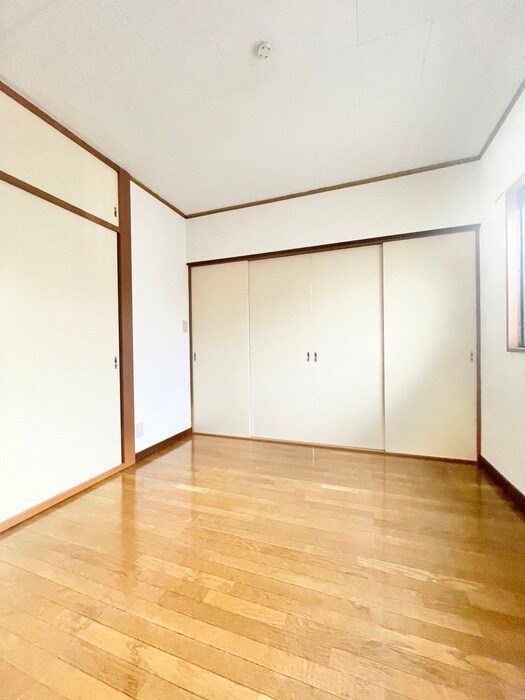 物件内観写真6　(居室)