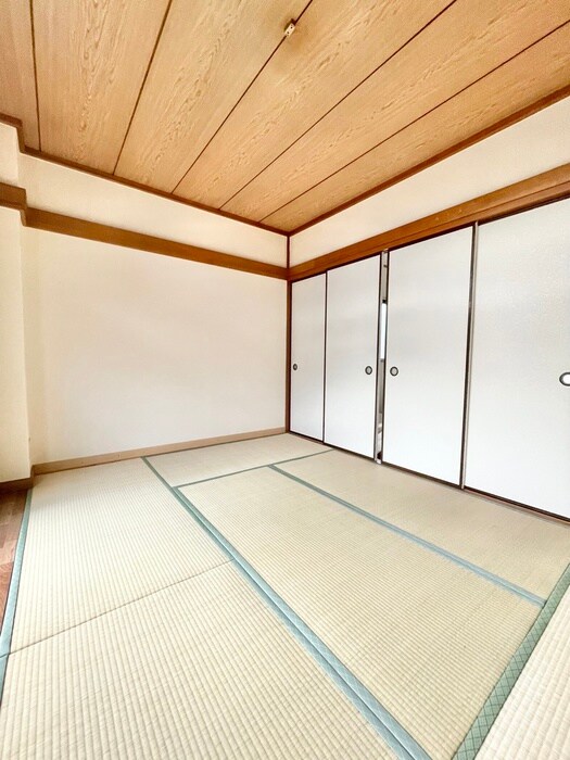 物件内観写真13　(居室)