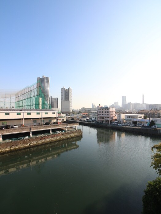 物件内観写真14　(室内からの展望)