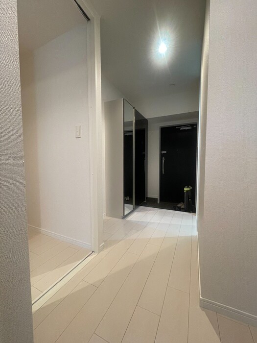 物件内観写真19　(廊下)