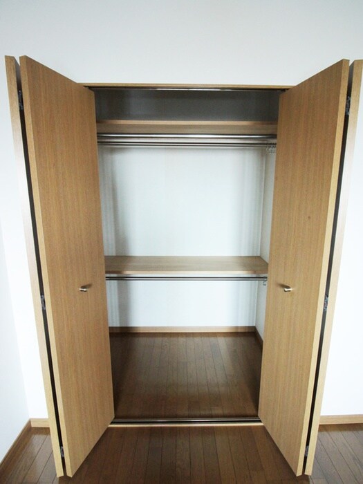 物件内観写真15　(収納)