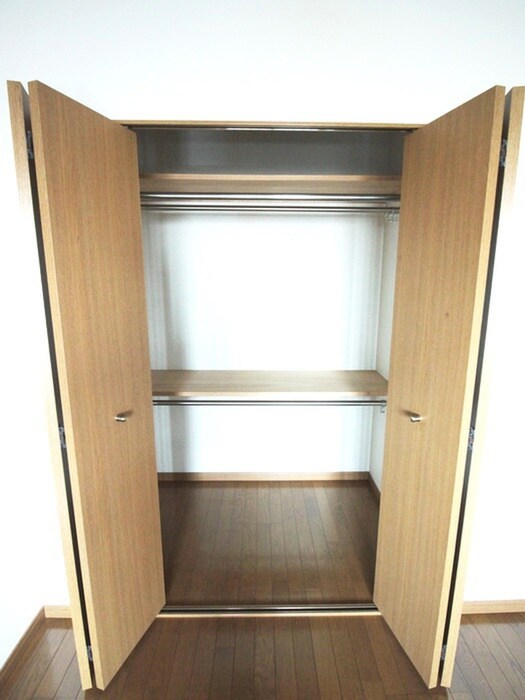 物件内観写真15　(収納)