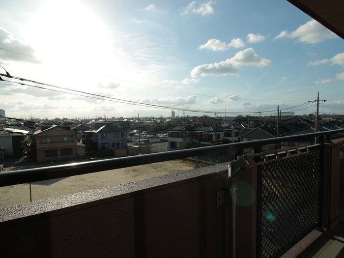 物件内観写真19　(室内からの展望)